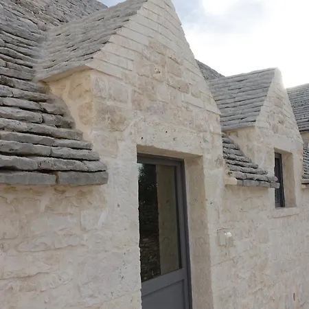 Masseria Pastinaca Relais & 3* Cisternino