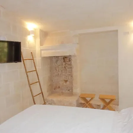 Masseria Pastinaca Relais & Penzion 3*