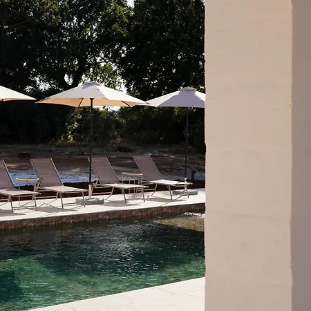 Masseria Pastinaca Relais & 4* Cisternino